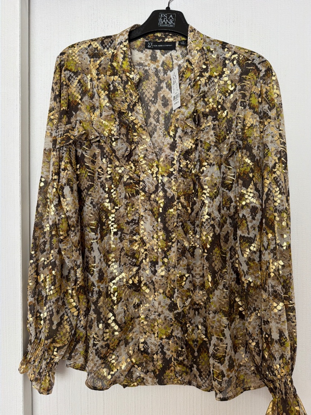 New York & Company Metallic Gold Print Ruffle Blouse – Size M NWT